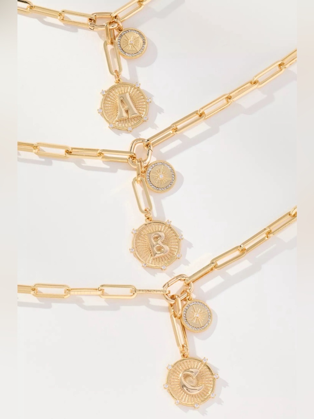 NWT Anthropologie Monogram Coin Pendant Chain Necklace Gold Letter M - Picture 6 of 6